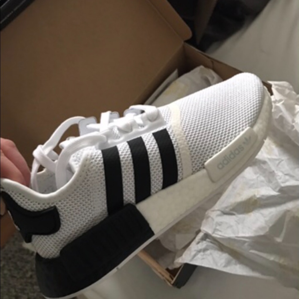 Adidas NMD R1 J